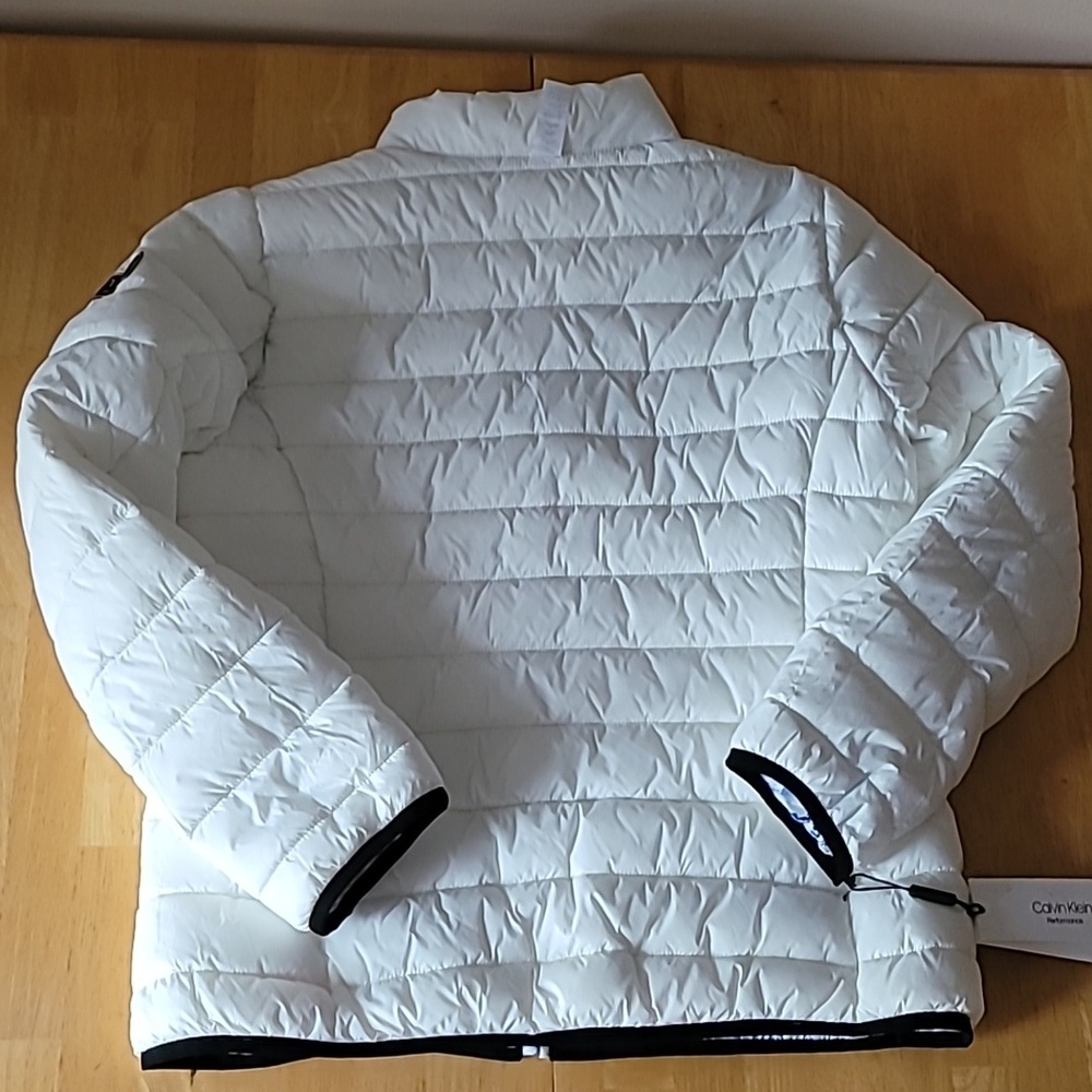 Calvin Klein Performance Reversible Puffer Jacket - Picture 5 of 13